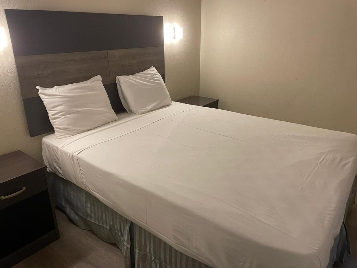 בואנה פארק Colony Inn מראה חיצוני תמונה