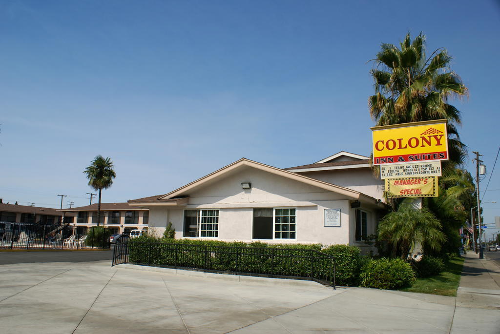 בואנה פארק Colony Inn מראה חיצוני תמונה